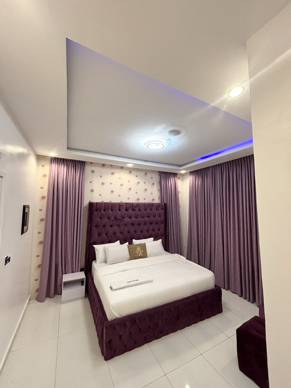 The Victoria Island Studio photo 7